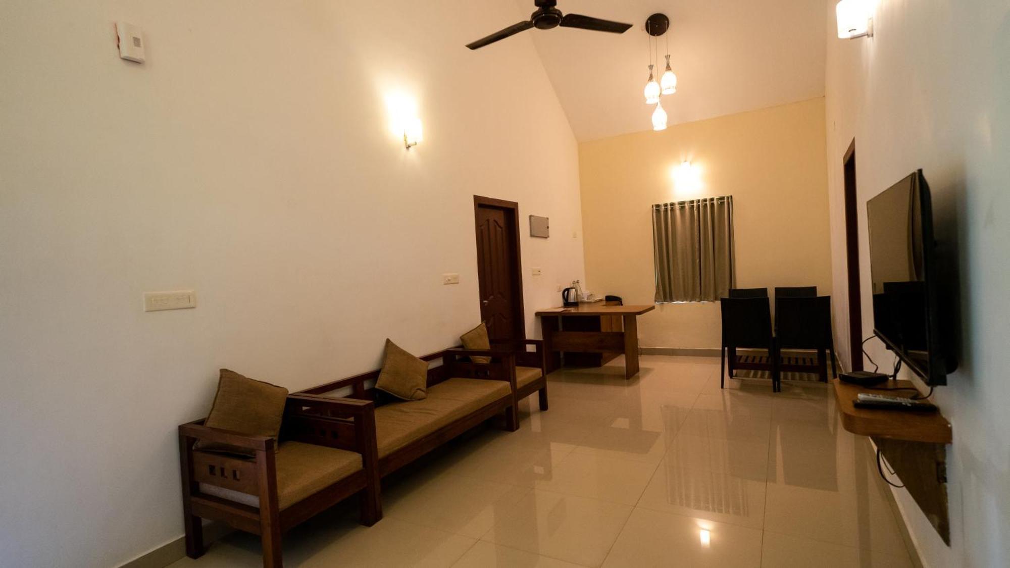 Vythiri Holiday Resort, Wayanad Extérieur photo