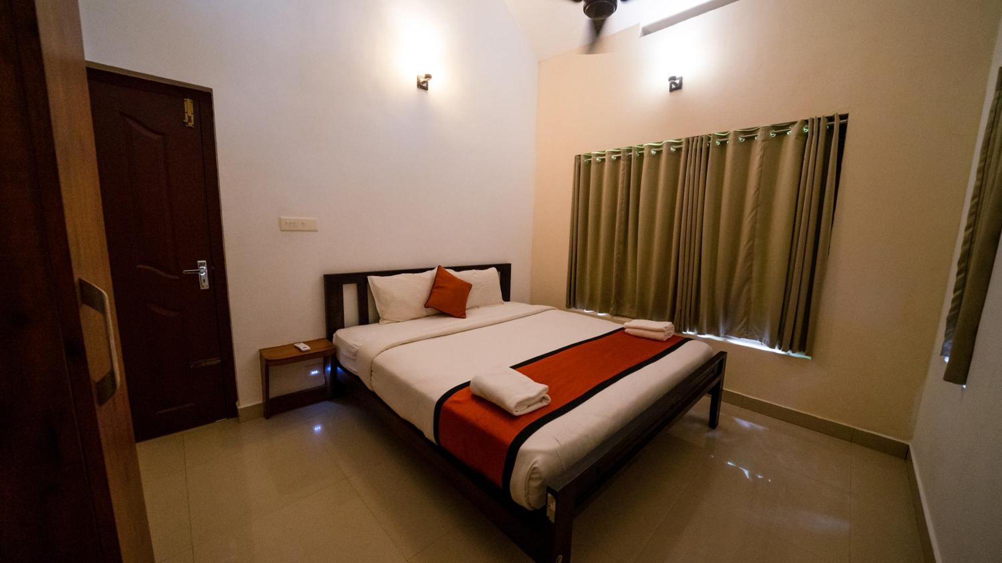 Vythiri Holiday Resort, Wayanad Extérieur photo